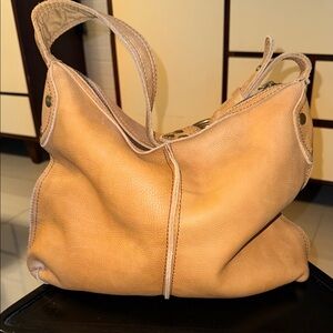 Lucky Brand Soft Tan Leather Hobo Shoulder Bag